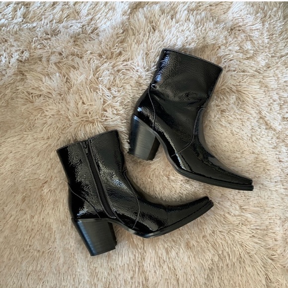 UO western cowgirl boots - Picture 1 of 7